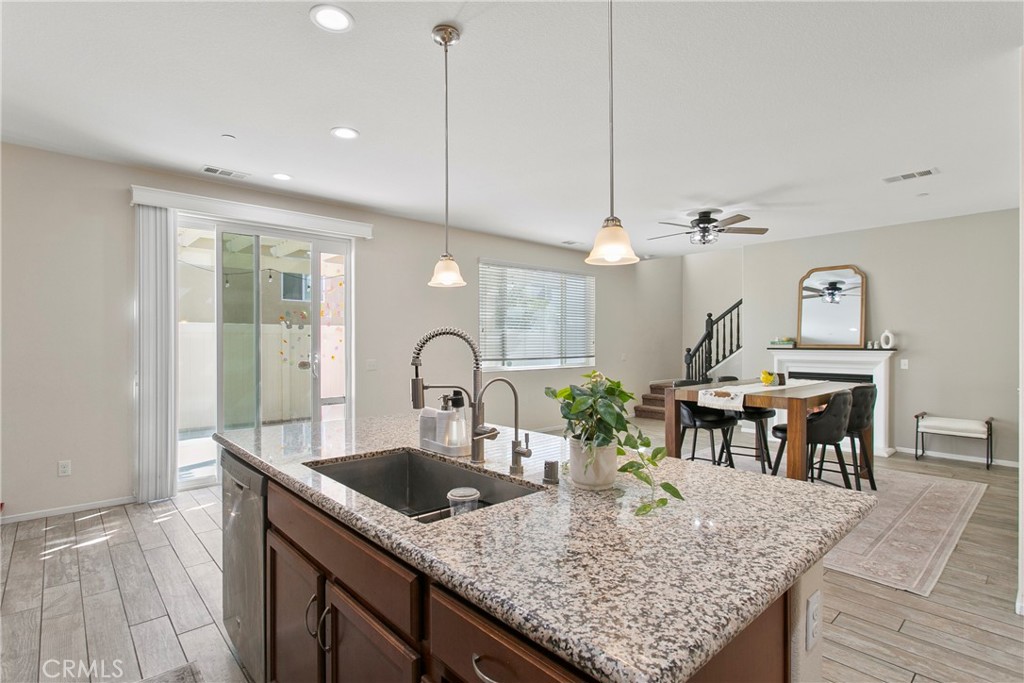 MLS #OC25279532 image #10