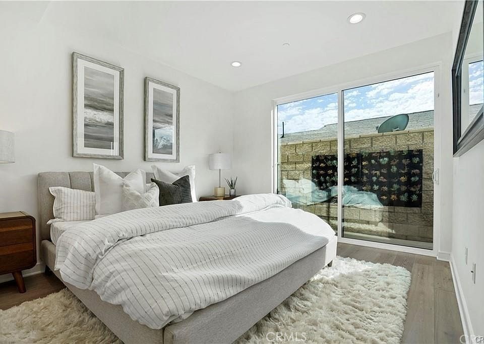 MLS #OC25279648 image #18