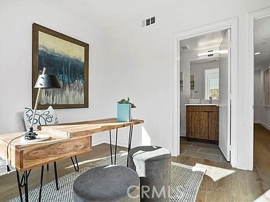 MLS #OC25279648 image #24