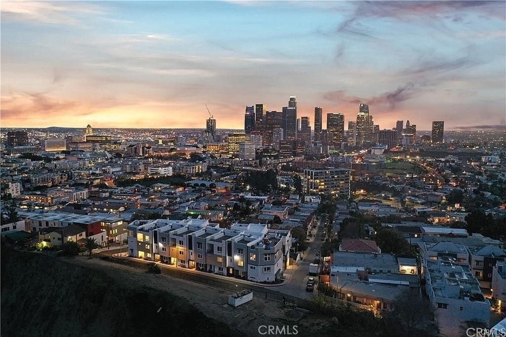 MLS #OC25279648 image #29