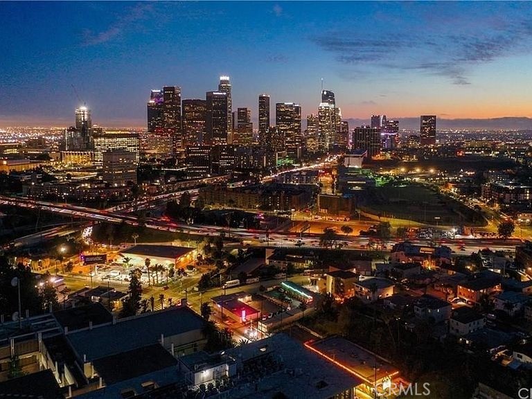 MLS #OC25279648 image #30