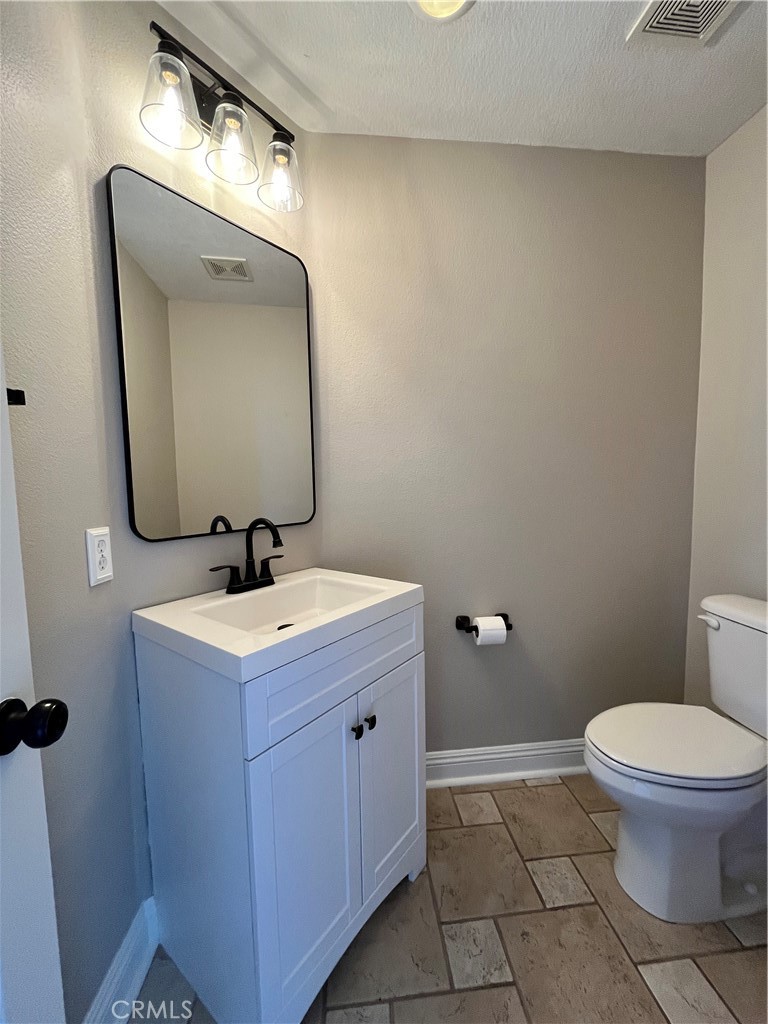 MLS #OC25279797 image #10