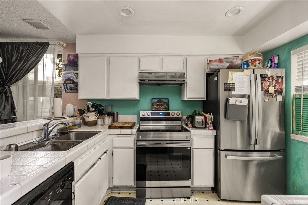 MLS #OC25279929 image #7