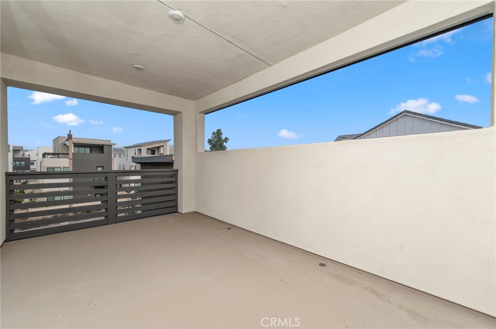 MLS #OC25280066 image #35