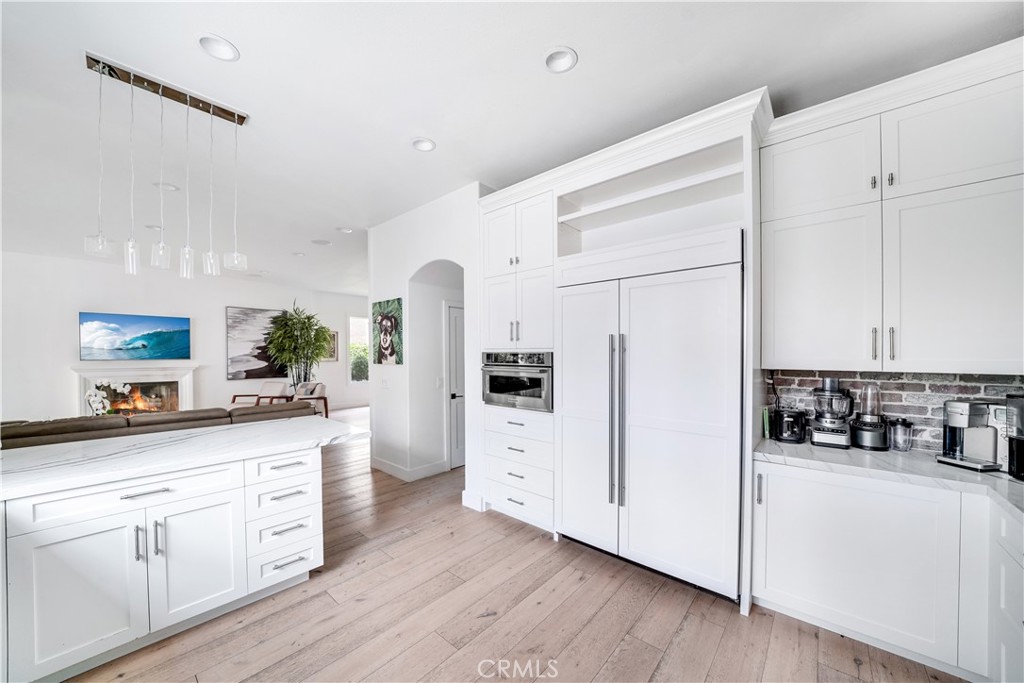 MLS #OC25280069 image #12