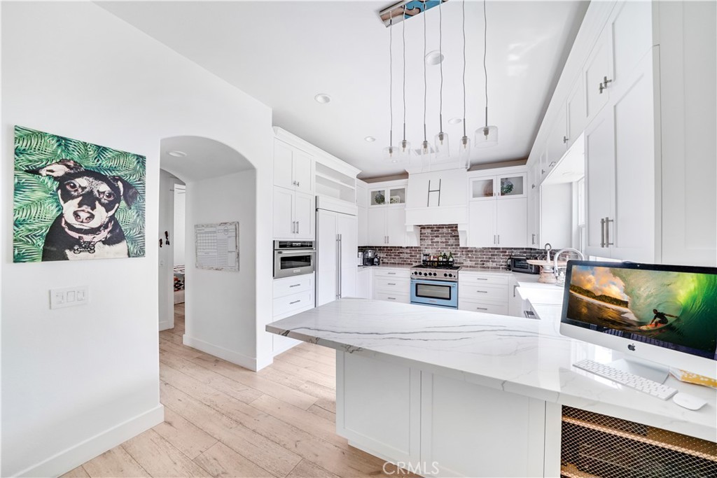 MLS #OC25280069 image #13