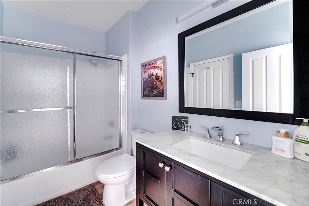 MLS #OC25280069 image #19