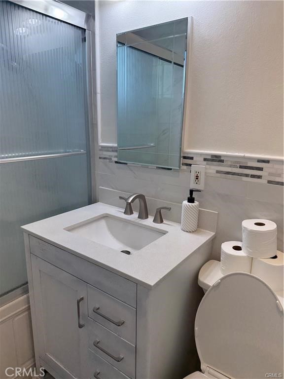 MLS #OC25280101 image #8