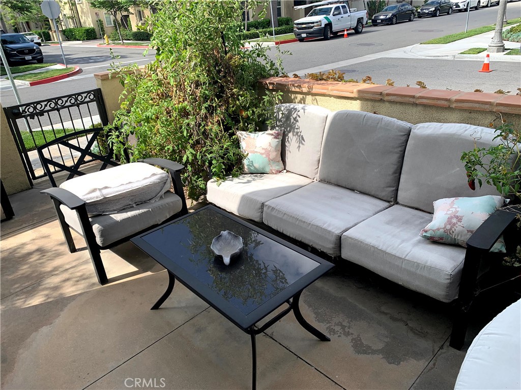 MLS #OC25280119 image #7