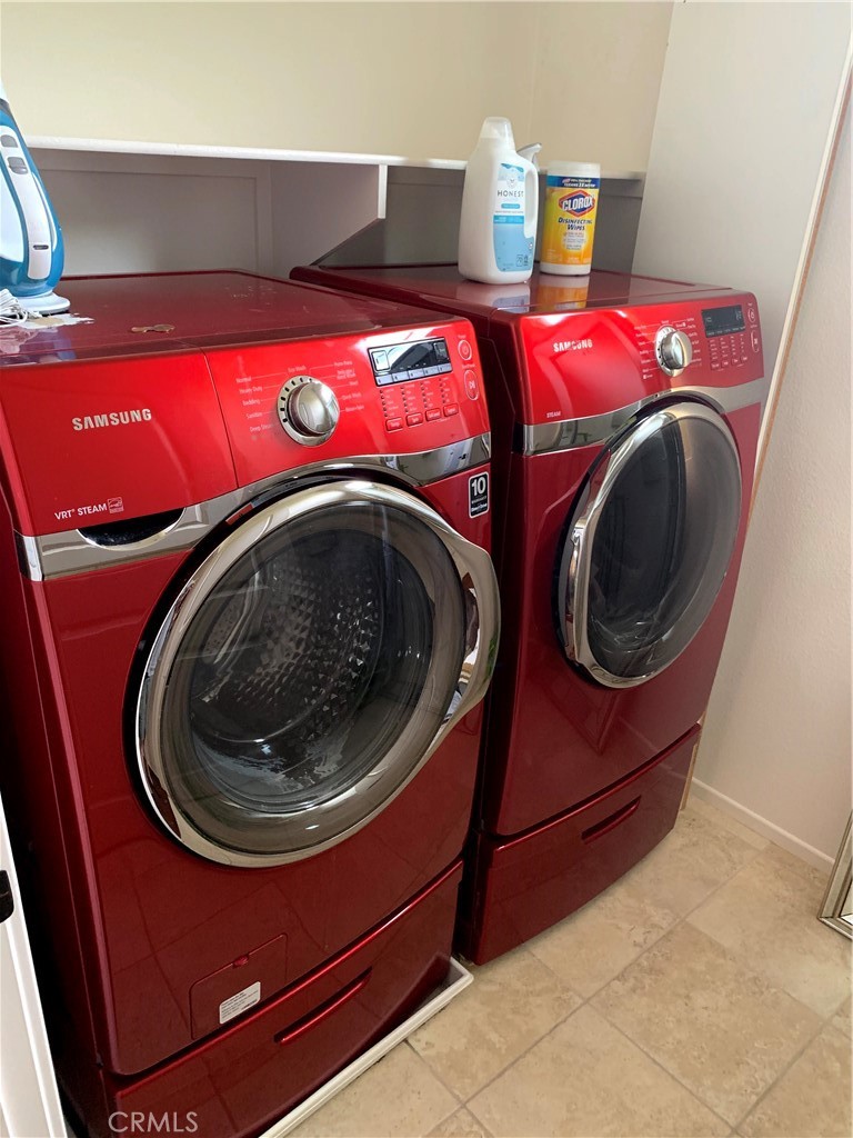 MLS #OC25280119 image #8