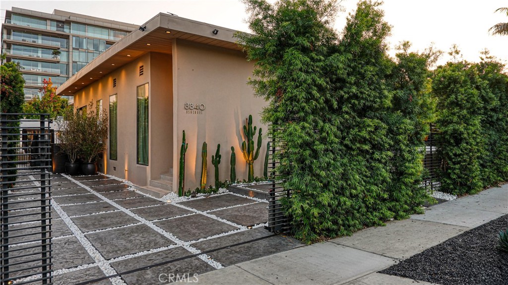 MLS #OC25280184 image #29