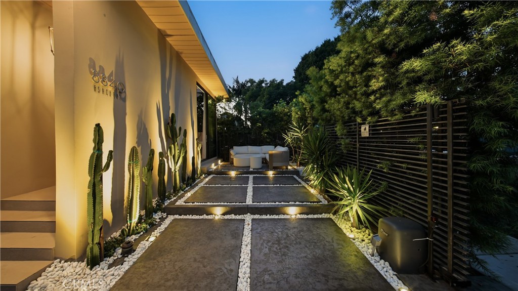 MLS #OC25280184 image #35