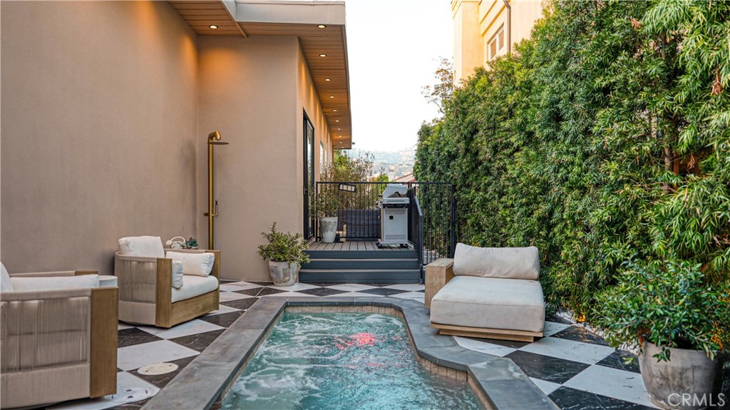 MLS #OC25280184 image #36