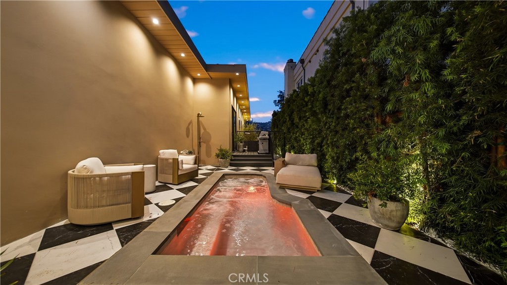 MLS #OC25280184 image #37