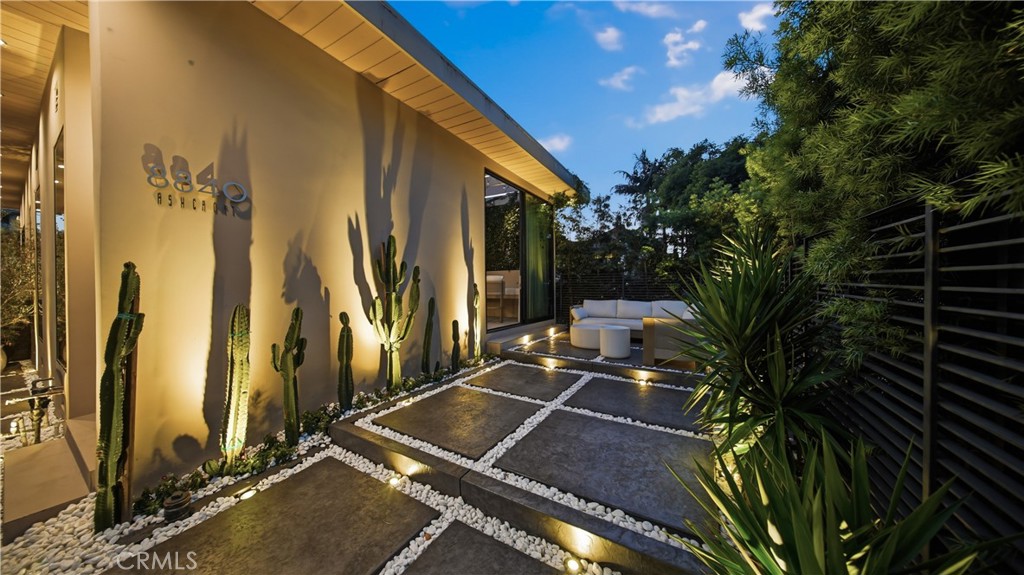 MLS #OC25280184 image #38