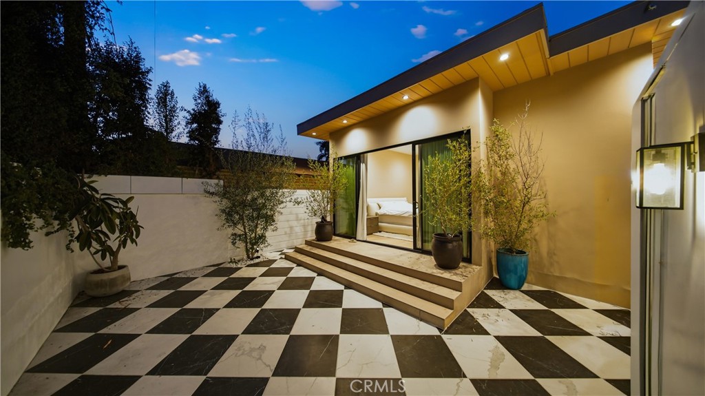 MLS #OC25280184 image #41