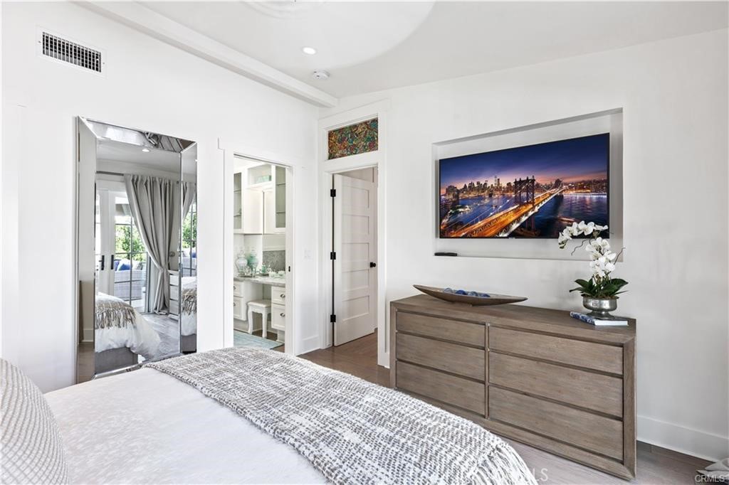 MLS #OC25280287 image #12