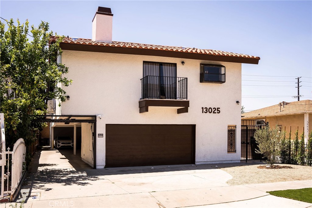 MLS #OC25280672 image #0