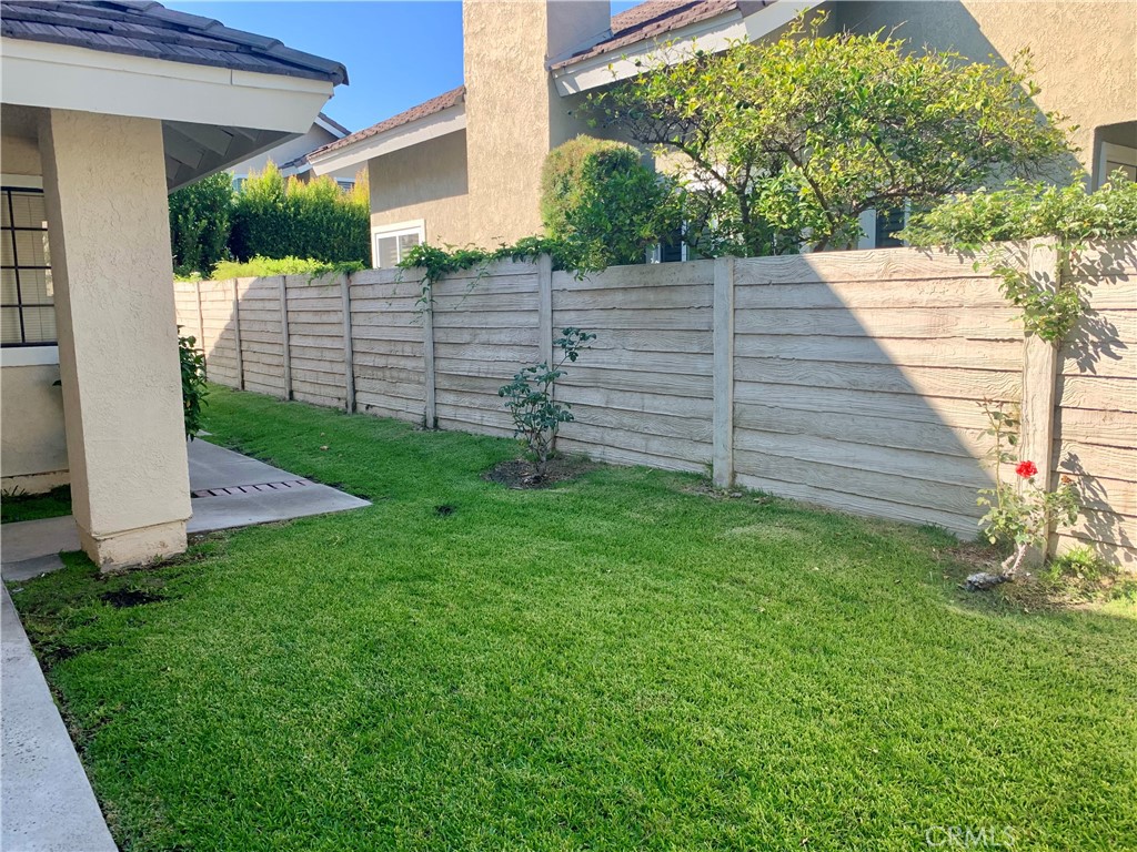 MLS #OC25280904 image #3