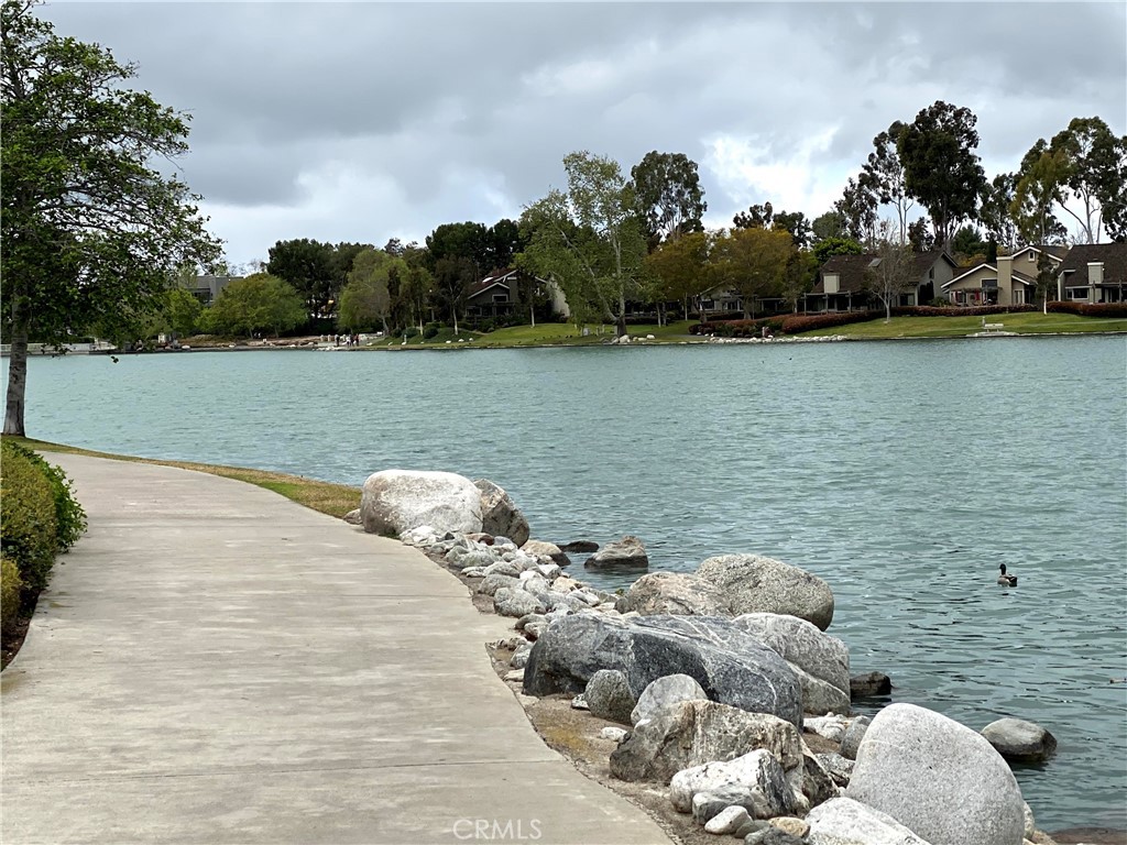 MLS #OC25280904 image #31