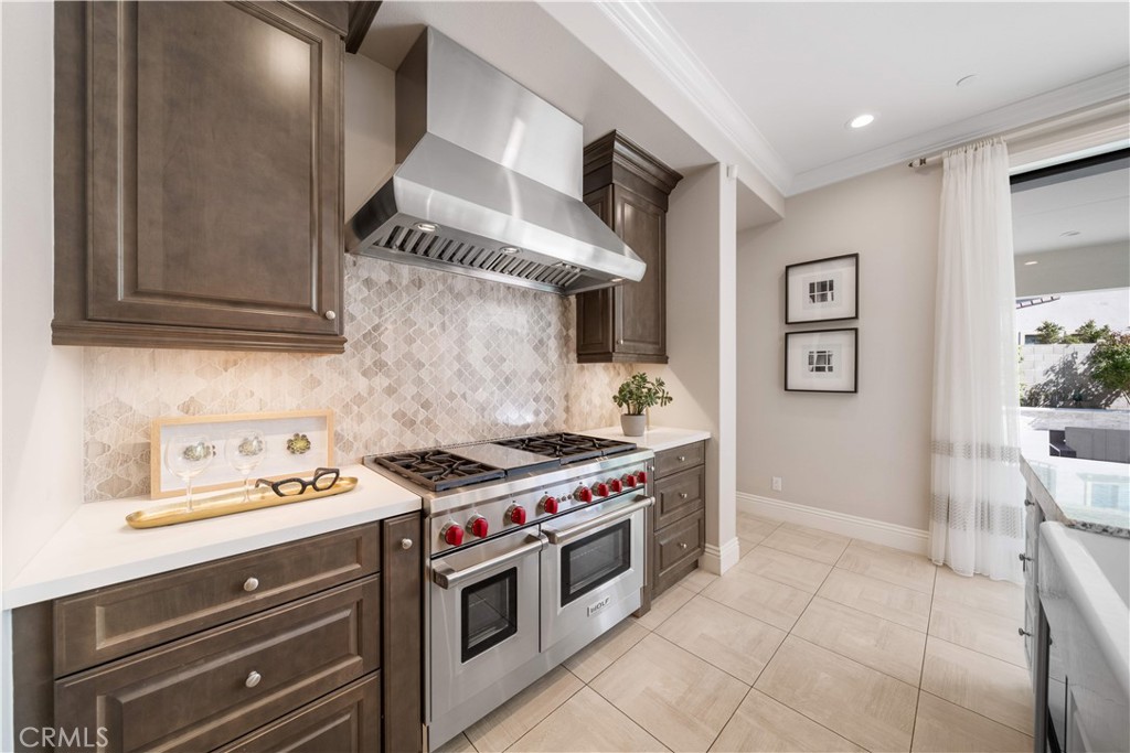 MLS #OC25281240 image #15