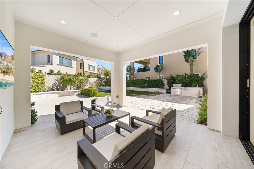 MLS #OC25281240 image #42