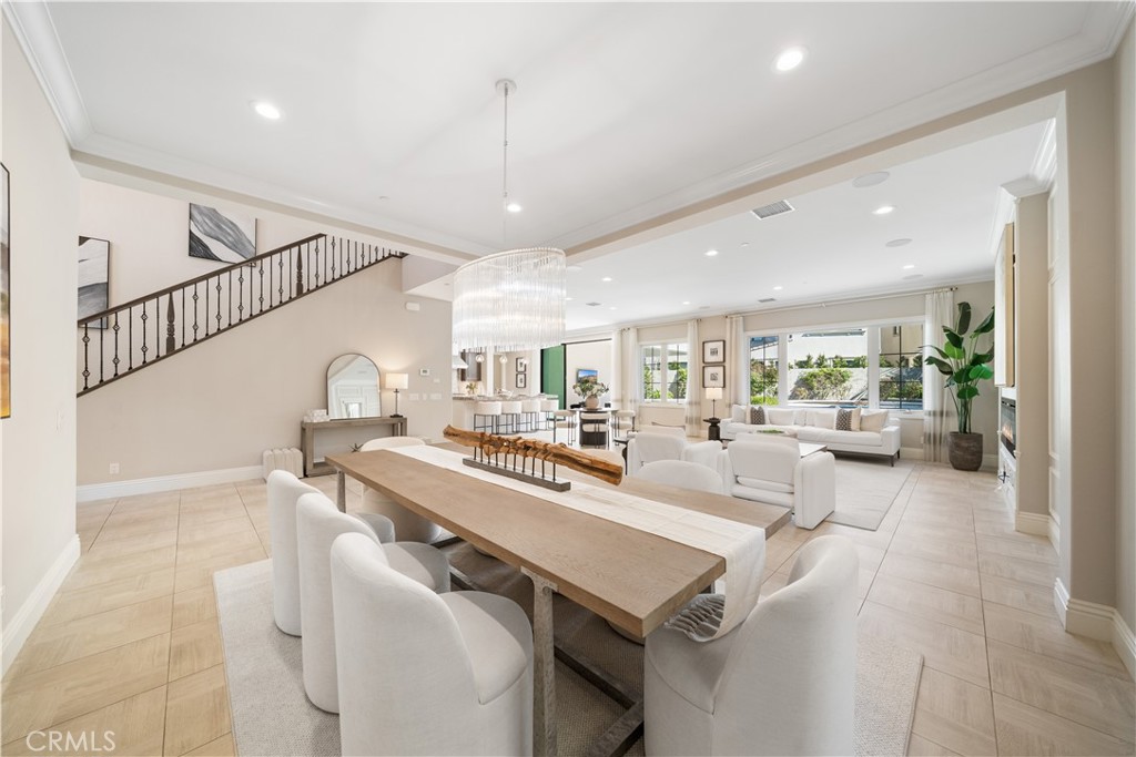 MLS #OC25281240 image #5