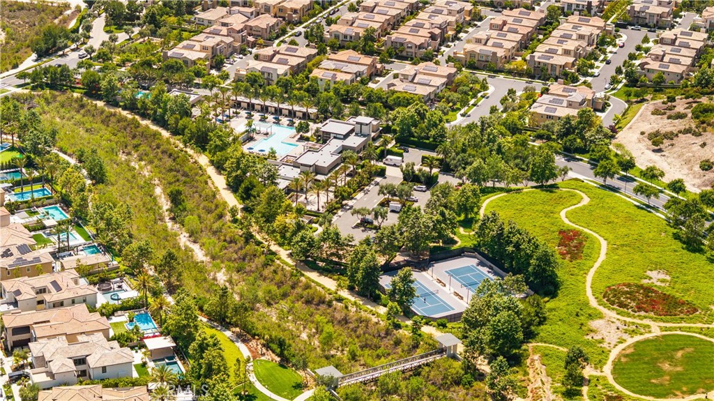 MLS #OC25281240 image #61