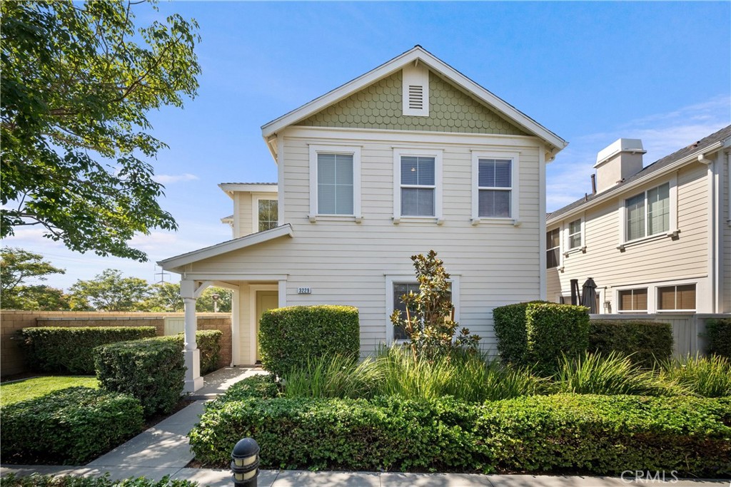 MLS #OC25281265 image #1