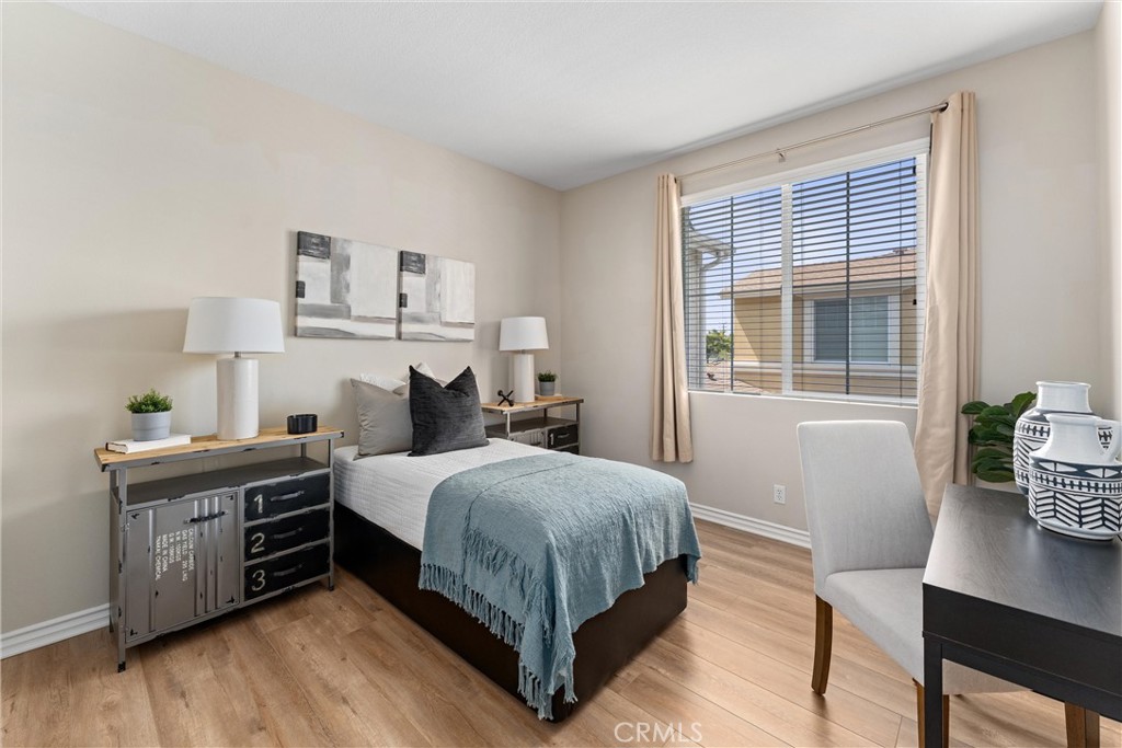 MLS #OC25281265 image #17