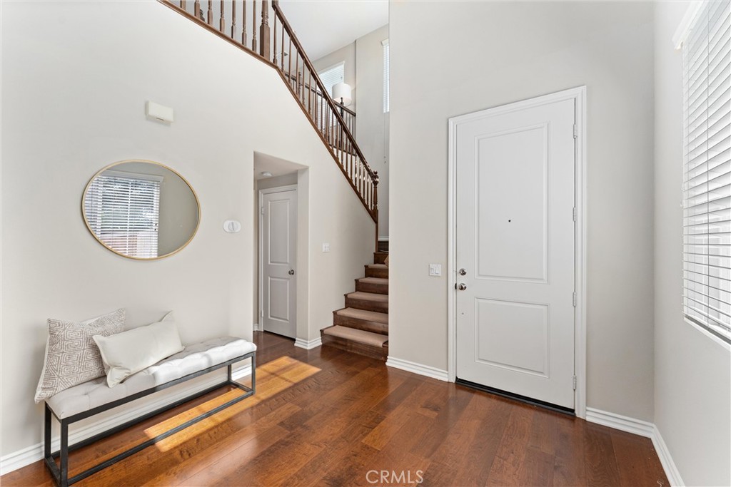 MLS #OC25281265 image #3