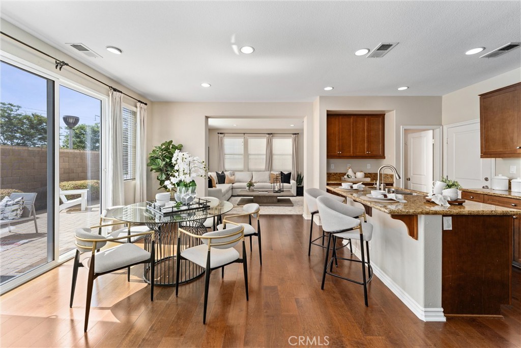 MLS #OC25281265 image #8