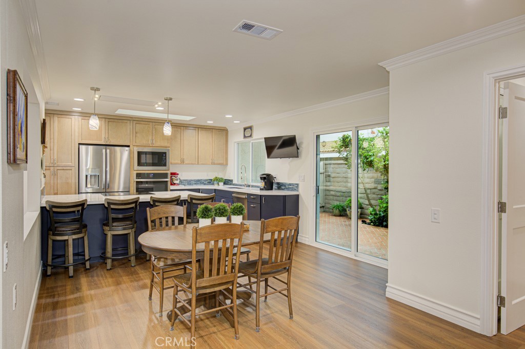 MLS #OC25281366 image #12