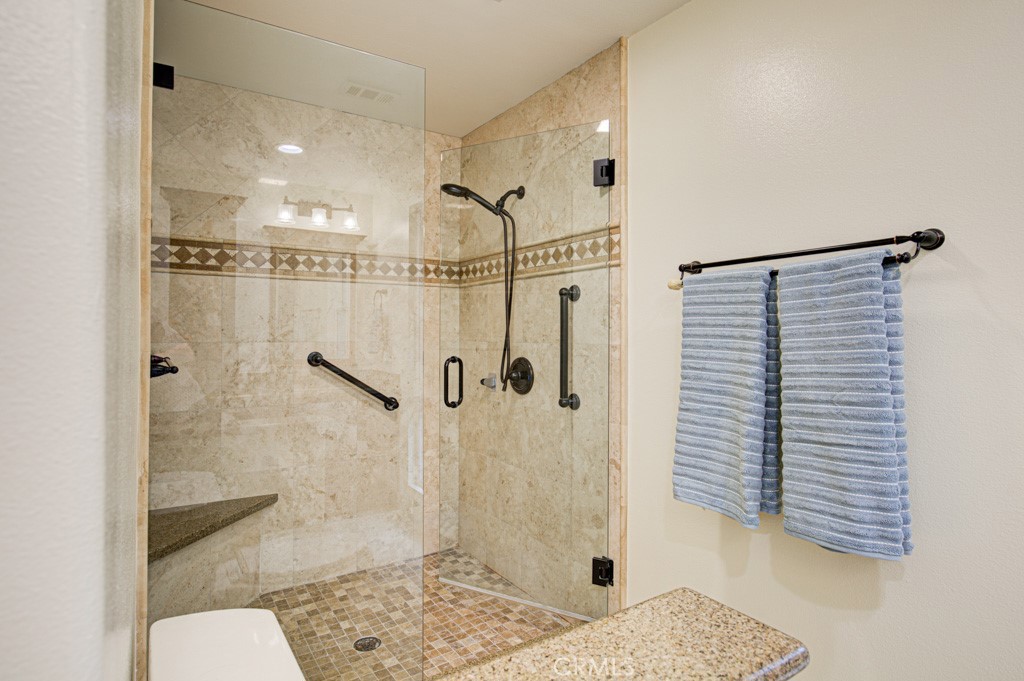 MLS #OC25281366 image #20