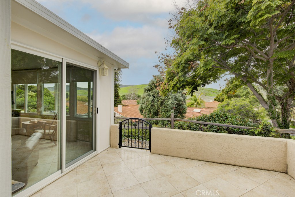 MLS #OC25281366 image #36