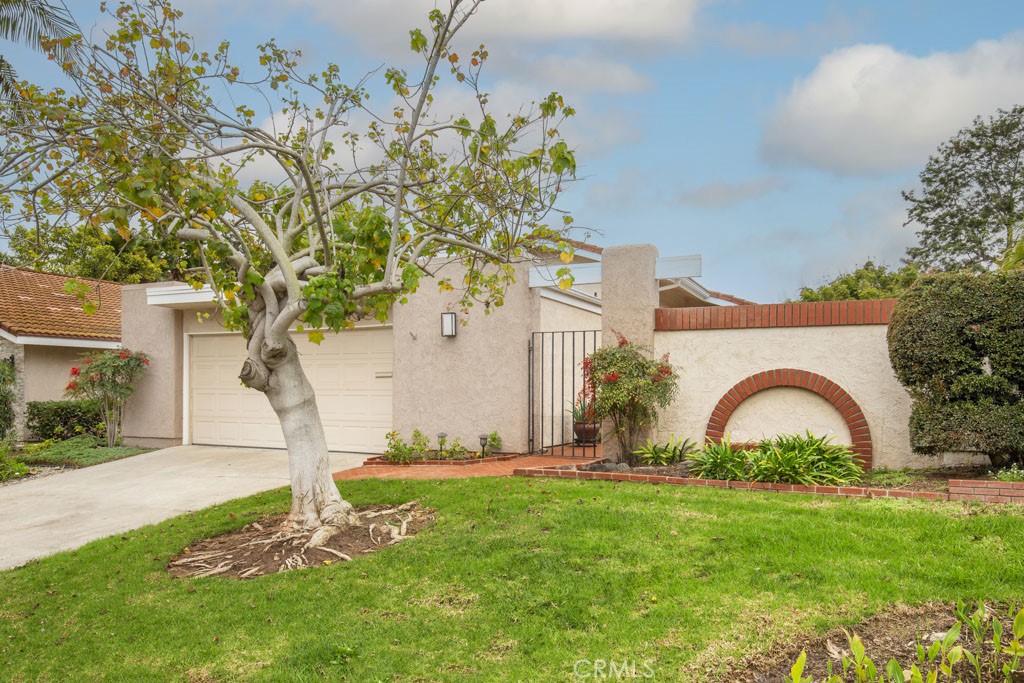 MLS #OC25281366 image #37