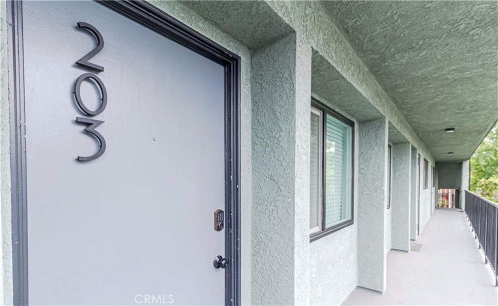 MLS #OC25281662 image #5