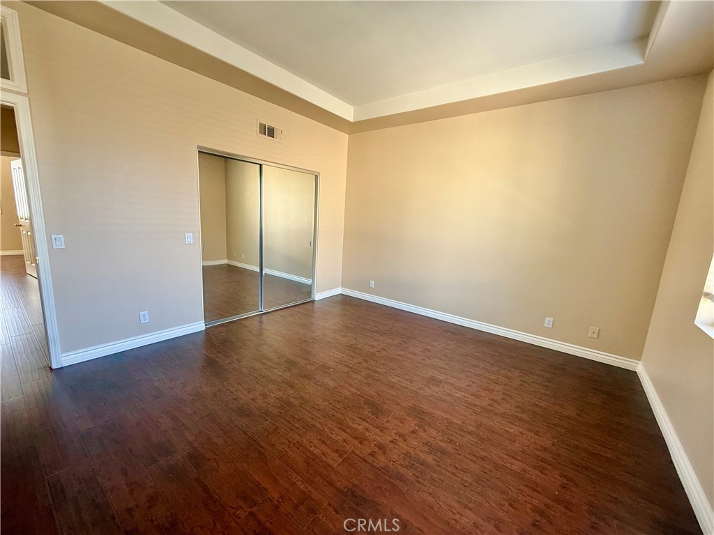 MLS #OC25281866 image #18