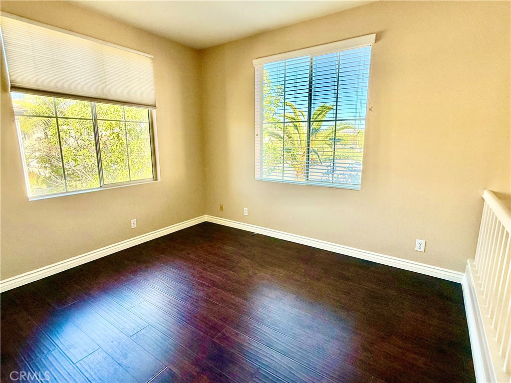 MLS #OC25281866 image #22