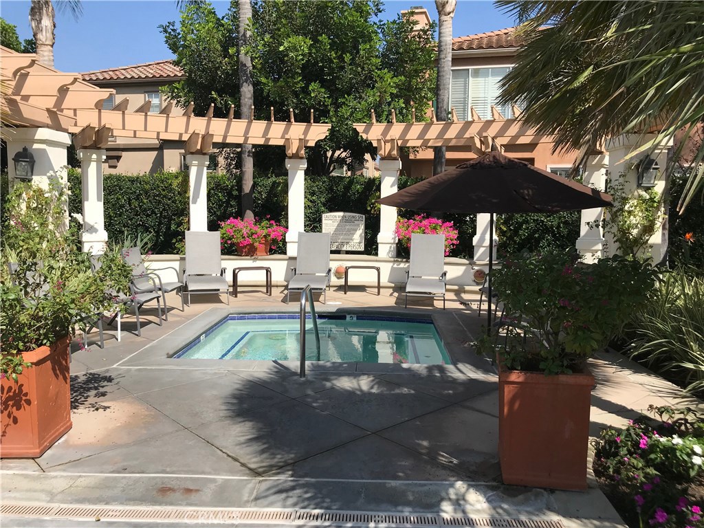 MLS #OC25281866 image #31