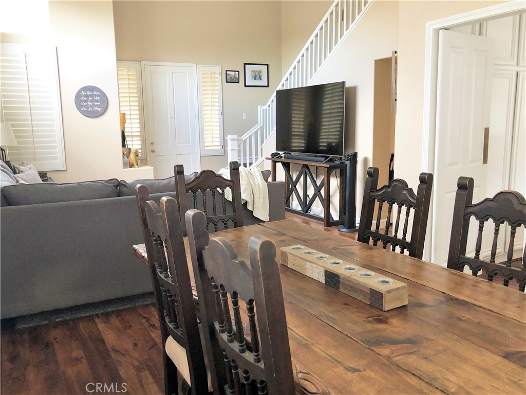 MLS #OC25281866 image #8