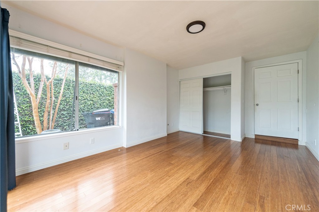 MLS #OC25282254 image #11