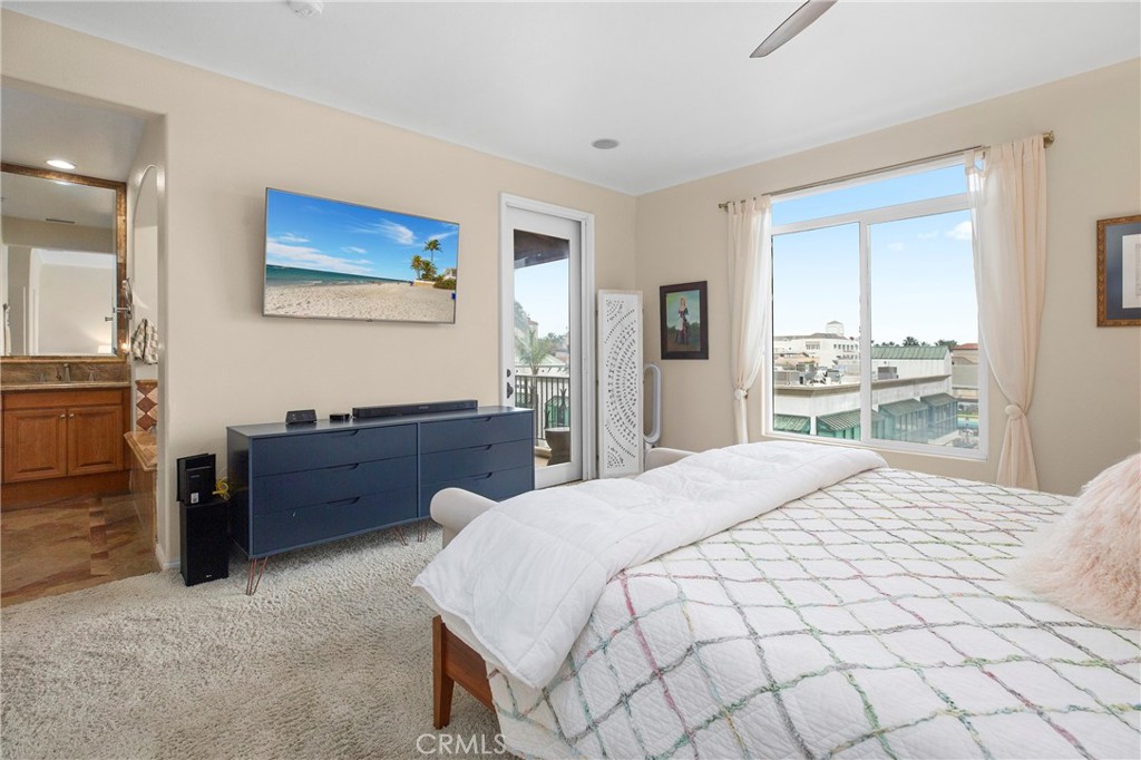 MLS #OC25282318 image #14