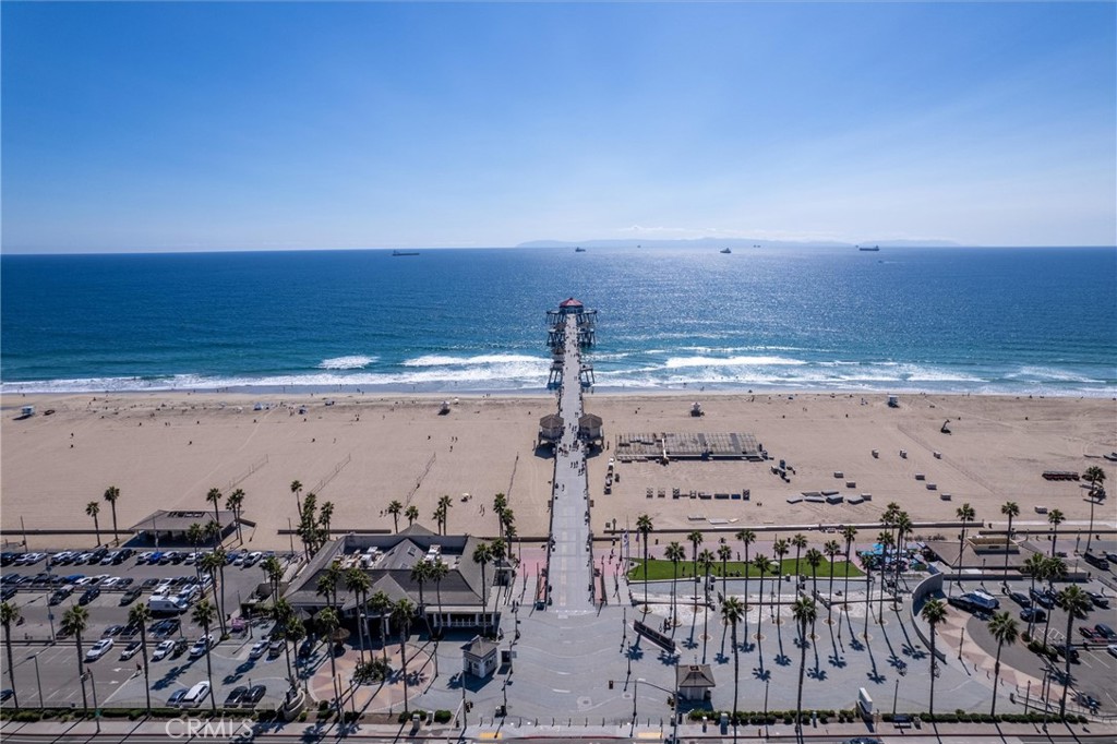 MLS #OC25282318 image #23