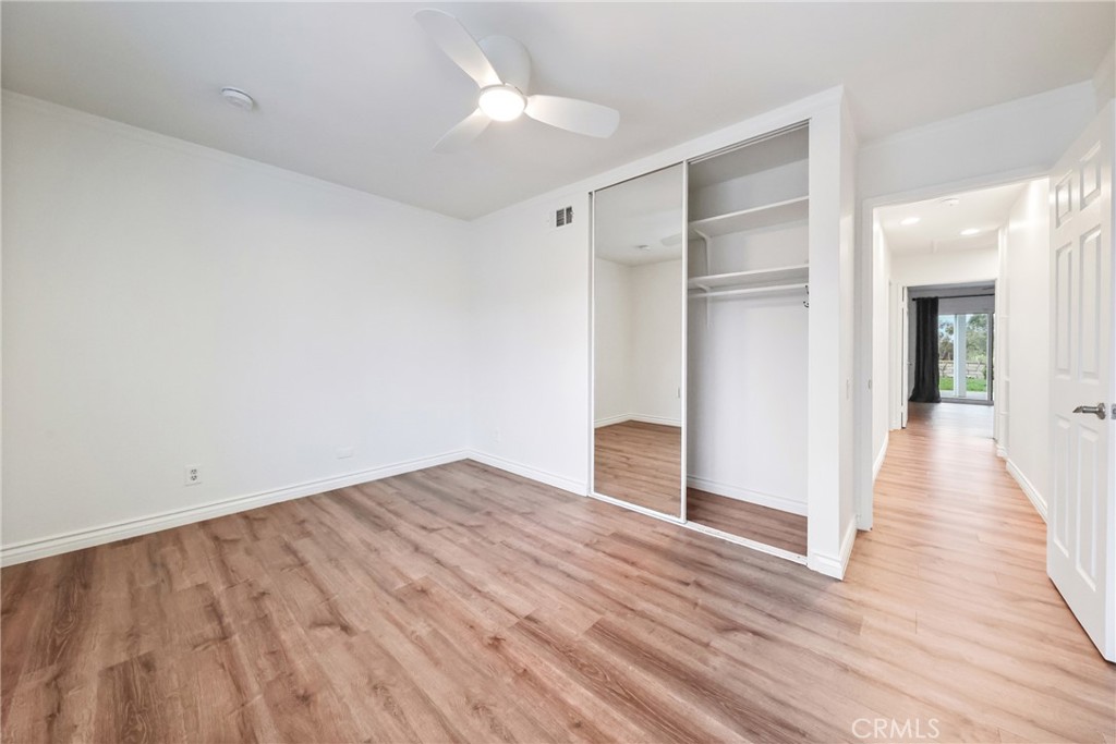 MLS #OC25282330 image #15