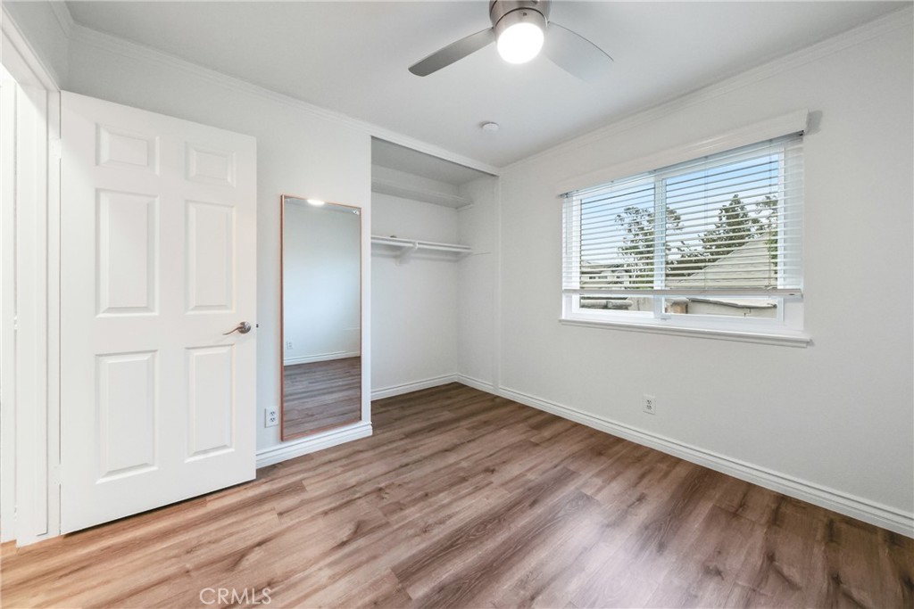 MLS #OC25282330 image #17