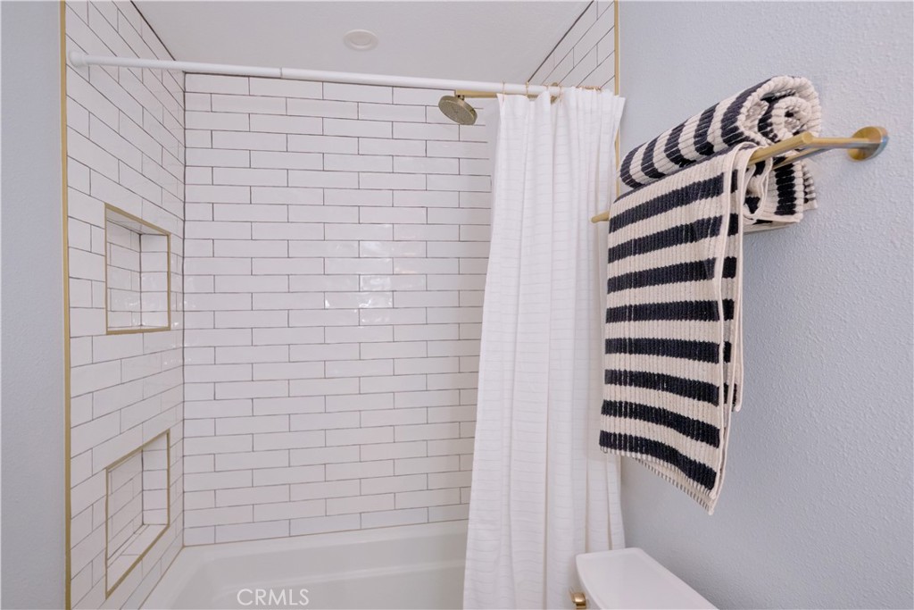 MLS #OC25282465 image #16