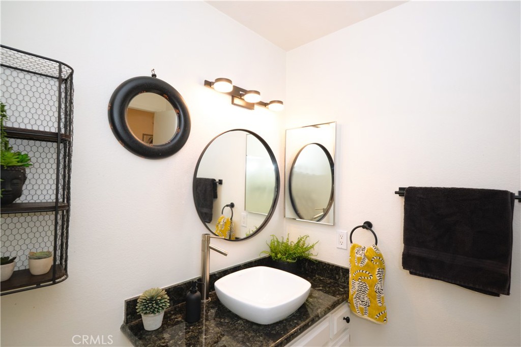 MLS #OC25282465 image #20