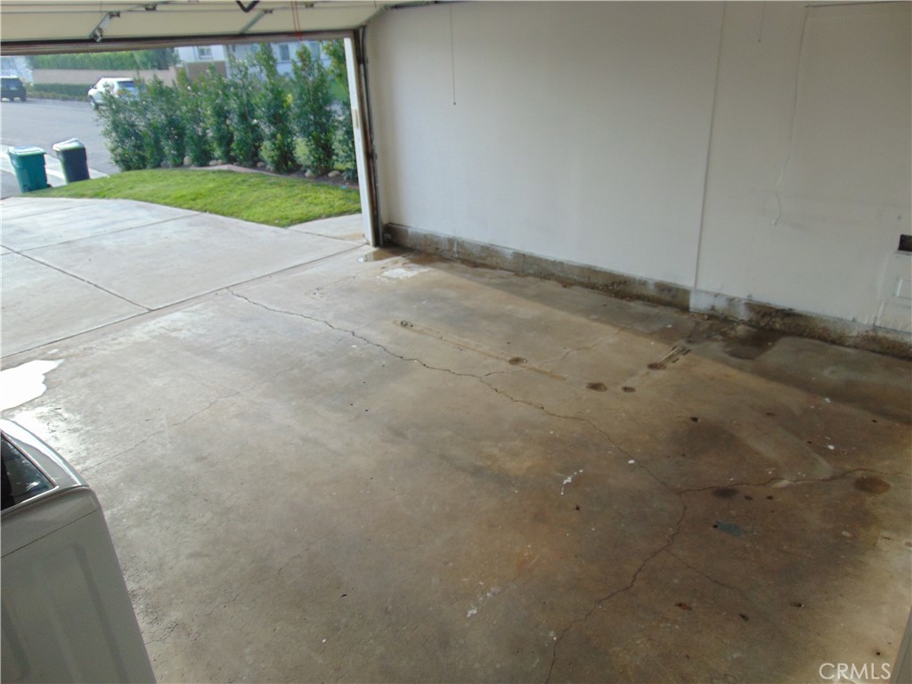 MLS #OC25282507 image #36