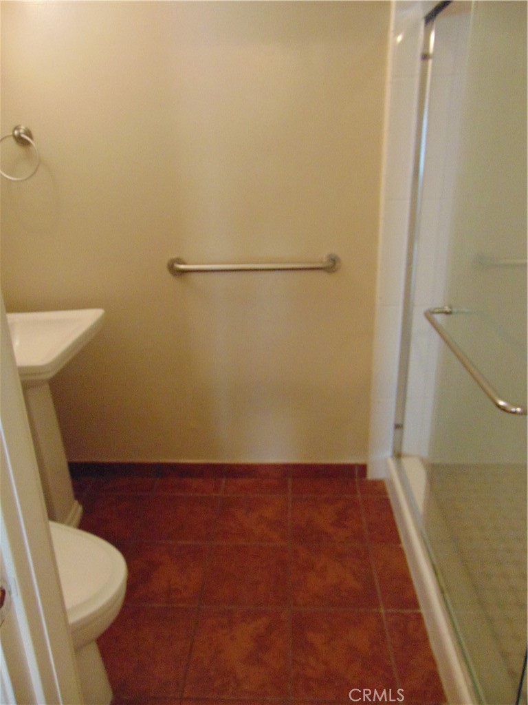 MLS #OC25282507 image #5